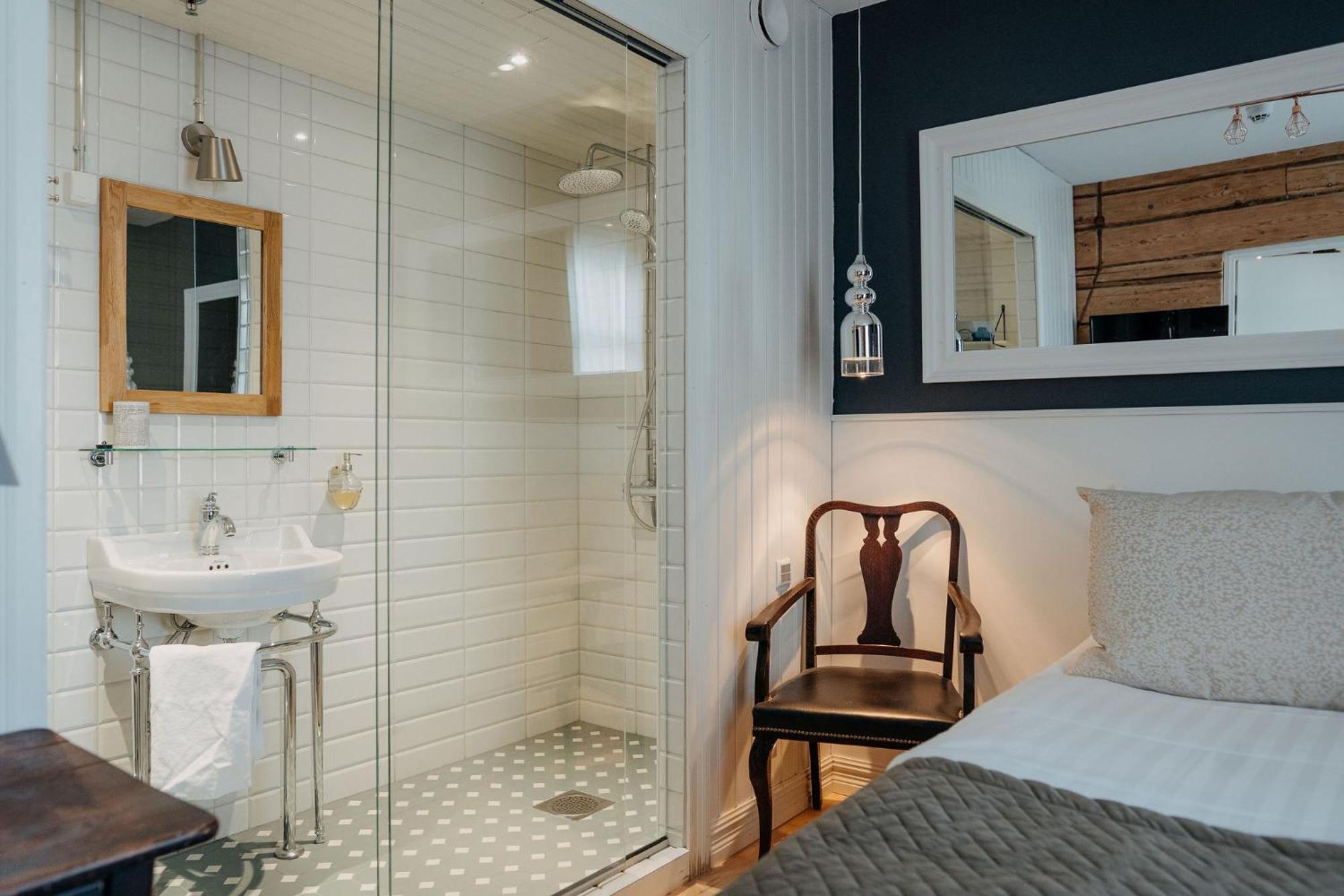 Lillan Hotel & Koek Tampere Zewnętrze zdjęcie